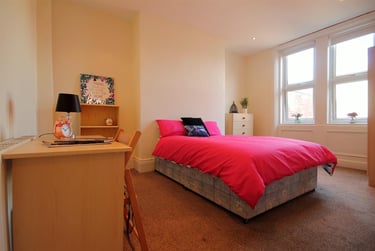6 bed house, St Georges Terrace, Jesmond, Newcastle, NE22DN - Image 3